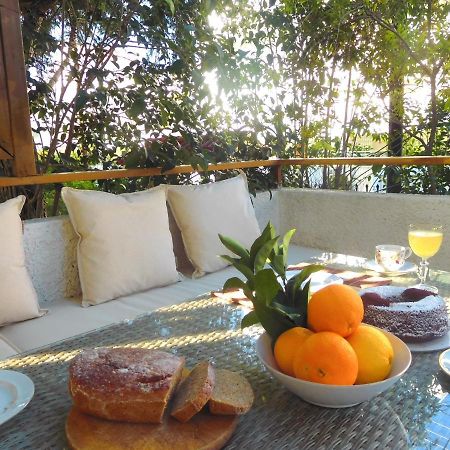 Kavouri Beach House Just 6 Minutes Walk To Kavouri Beach Villa Atene Esterno foto