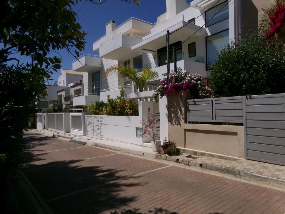 Kavouri Beach House Just 6 Minutes Walk To Kavouri Beach Villa Atene Esterno foto