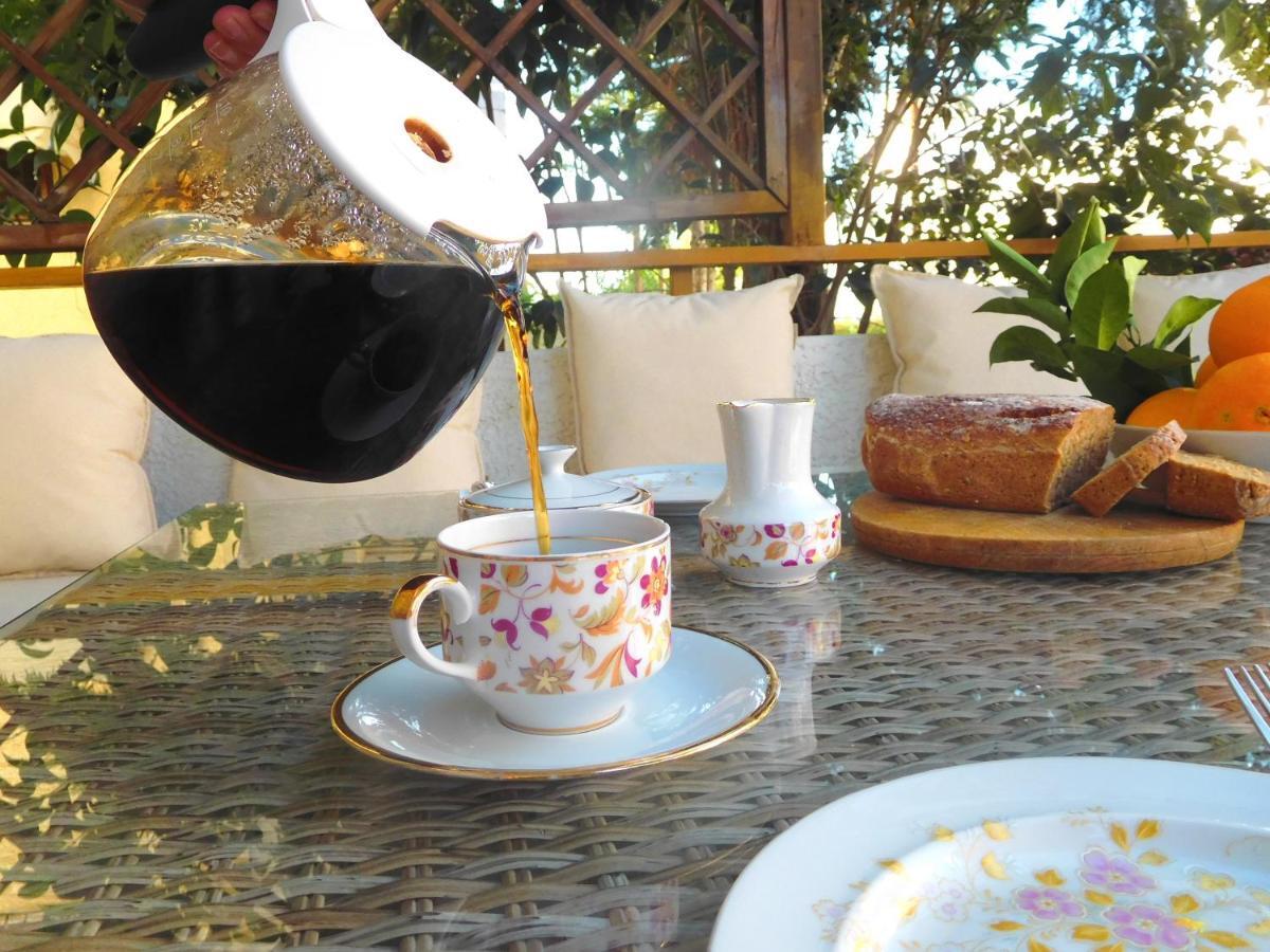 Kavouri Beach House Just 6 Minutes Walk To Kavouri Beach Villa Atene Esterno foto